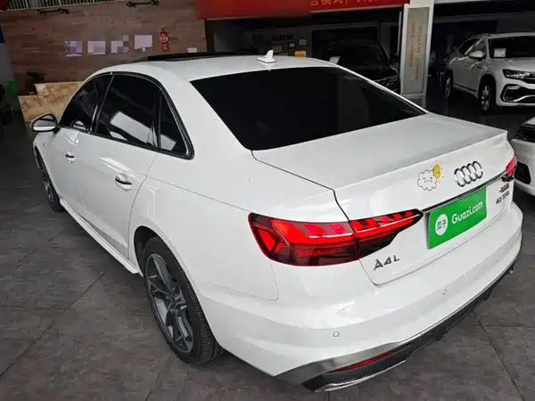 Audi A4L 2022