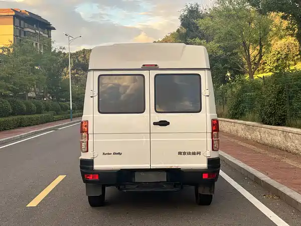 Iveco Proud 2017