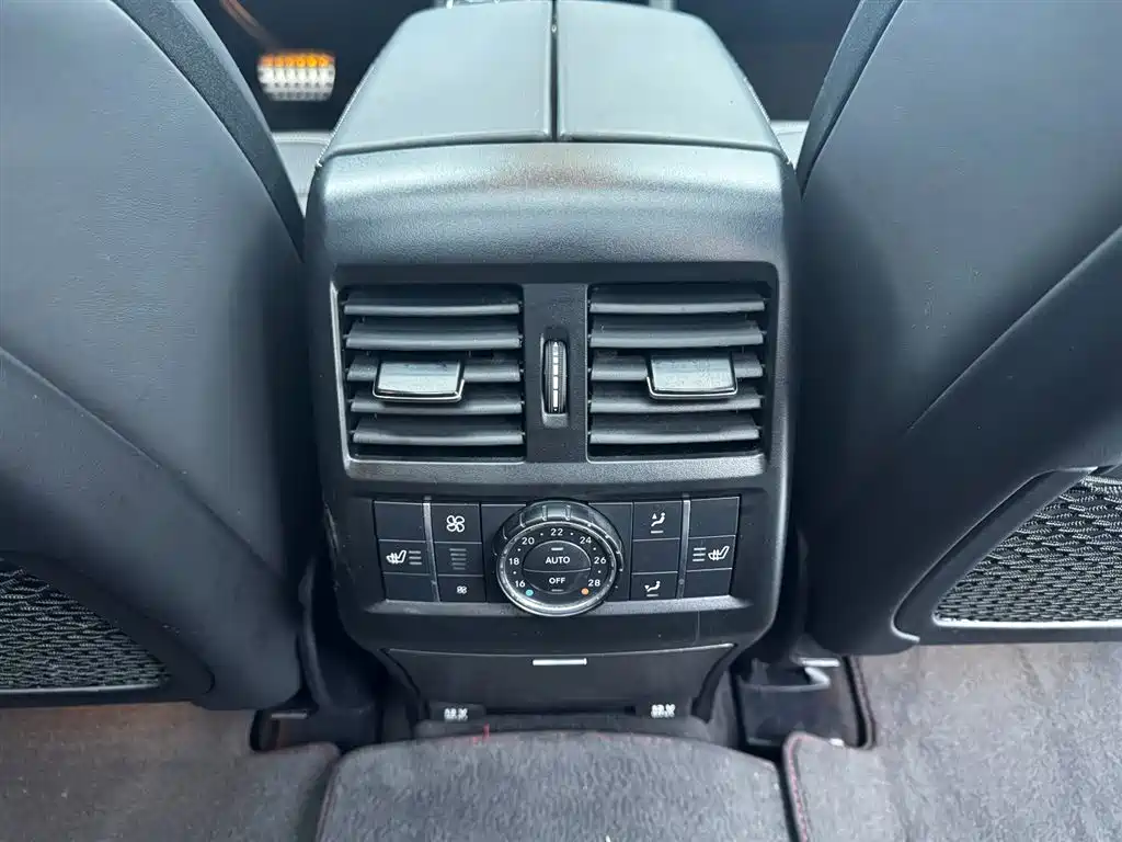 Mercedes-Benz GLS AMG 2019 — фото 21
