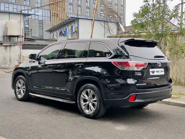 Toyota Highlander 2017