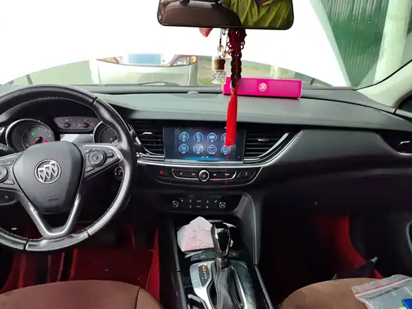 Buick Regal 2019