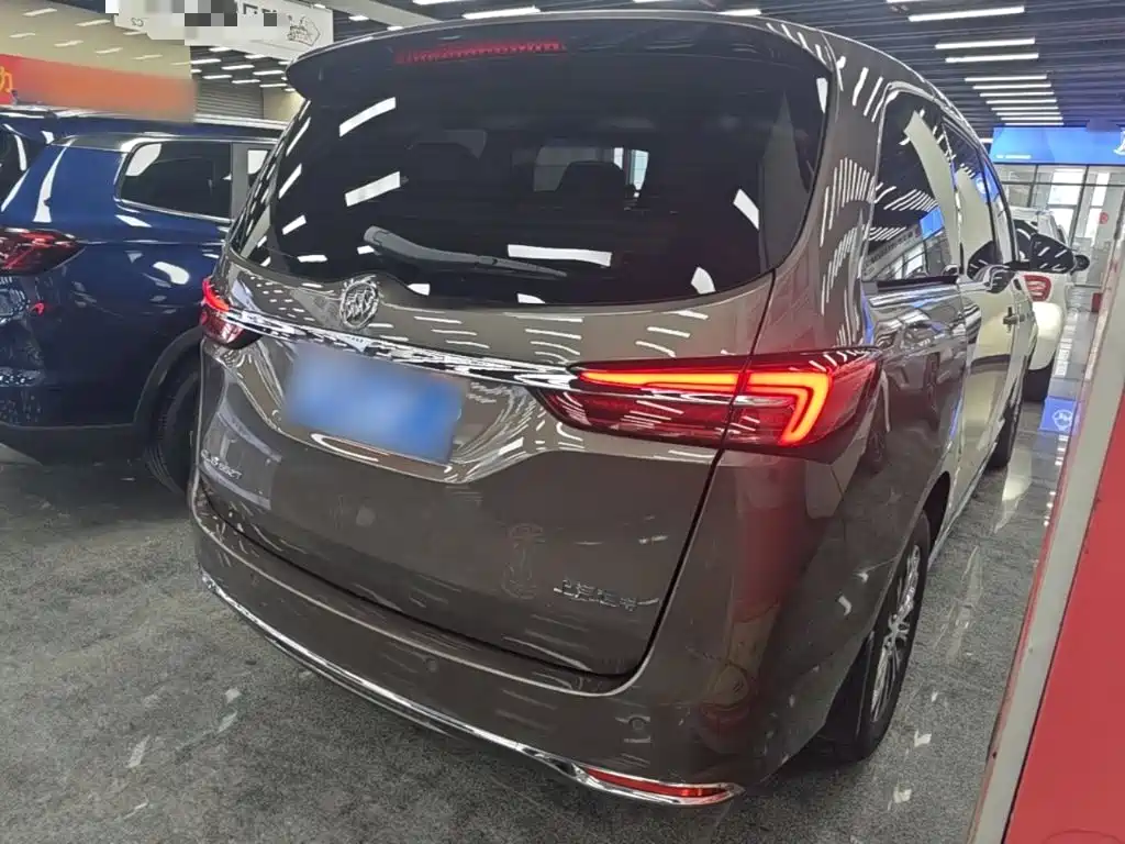 Buick GL8 2022