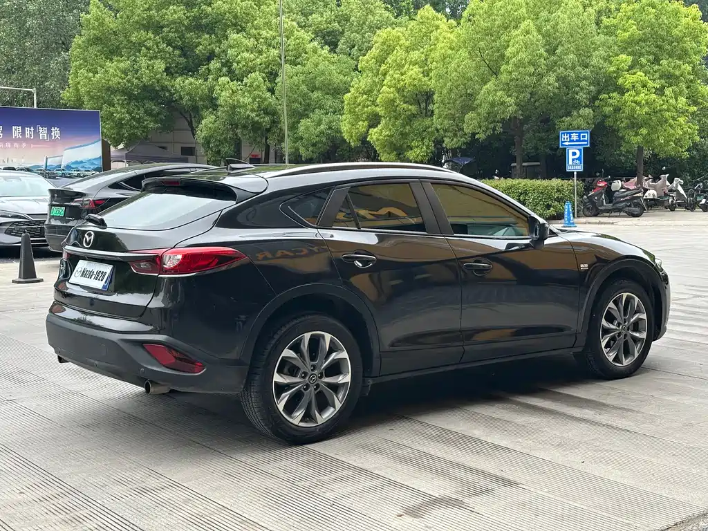 Mazda CX-4 2018