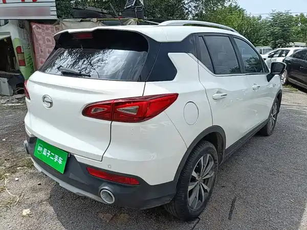 GAC Trumpchi GS3 2021