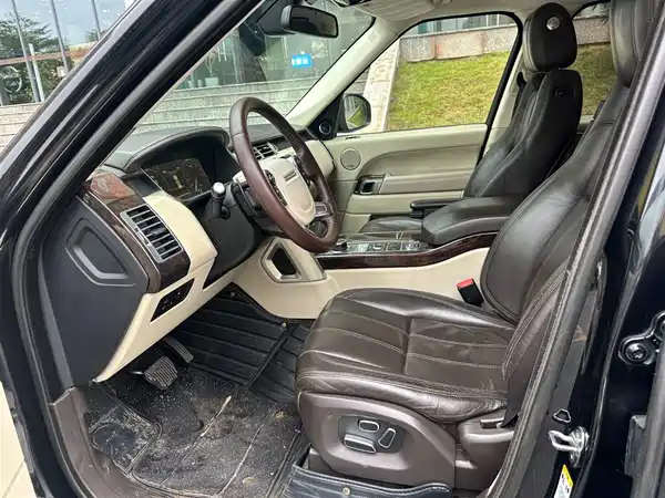 Land Rover Range Rover 2014