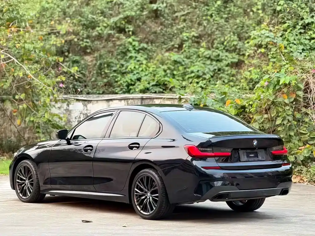 BMW 3 Series 2020