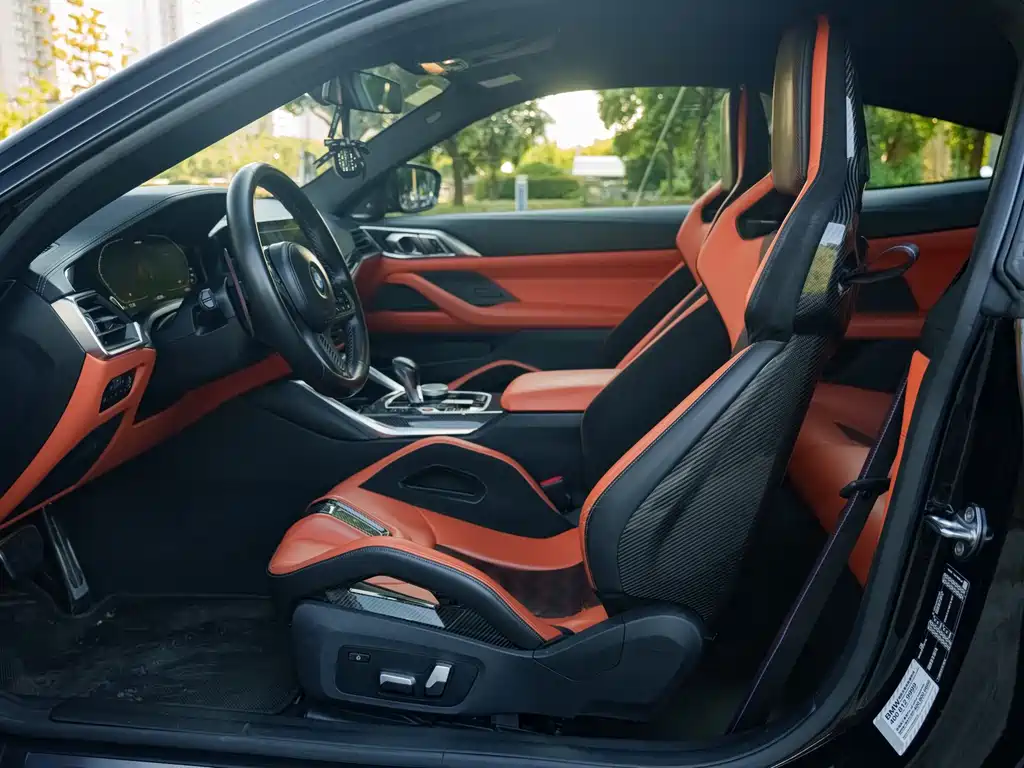 BMW M4 2022 — фото 12
