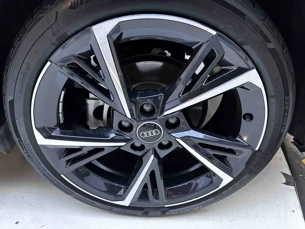 Audi A3 2022 — фото 21