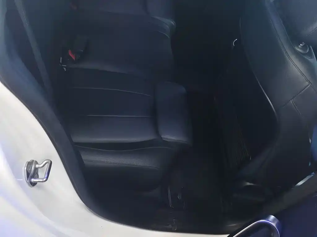 Mercedes-Benz A-Class 2022 — фото 15