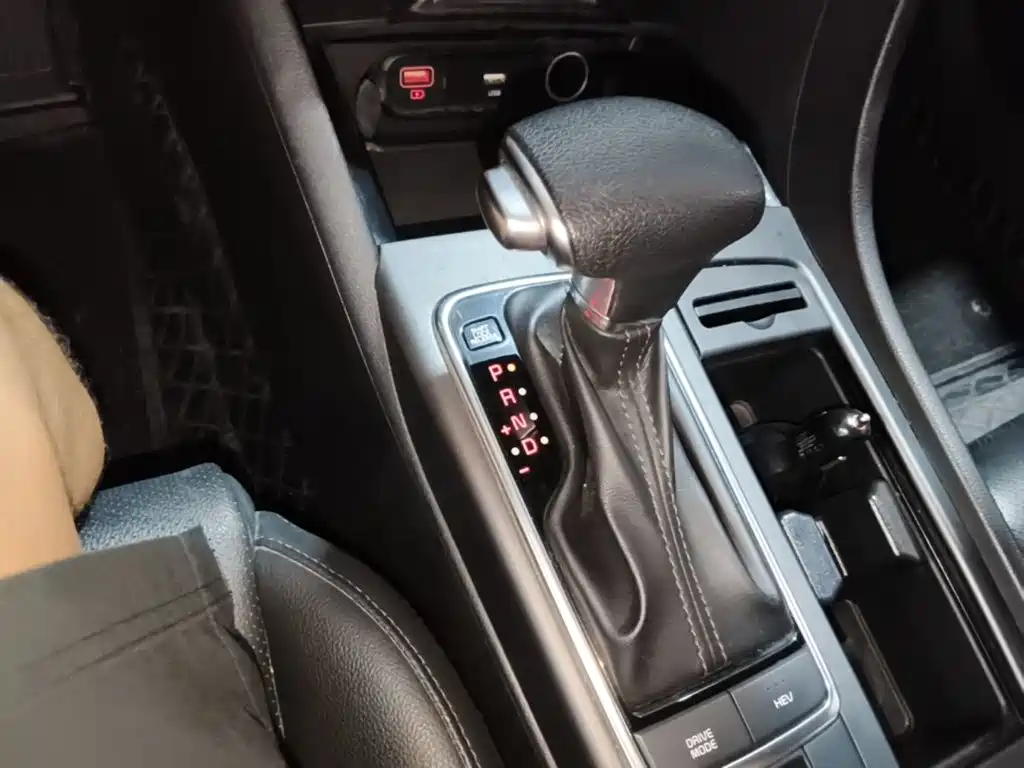 Kia K5 New Energy 2019 — фото 14
