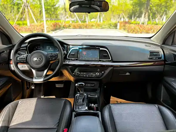 Kia K4 2016