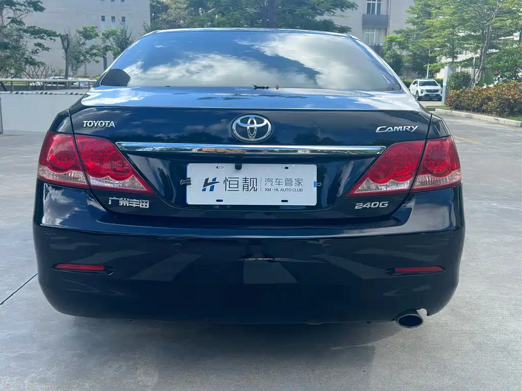 Toyota Camry 2008 — фото 4