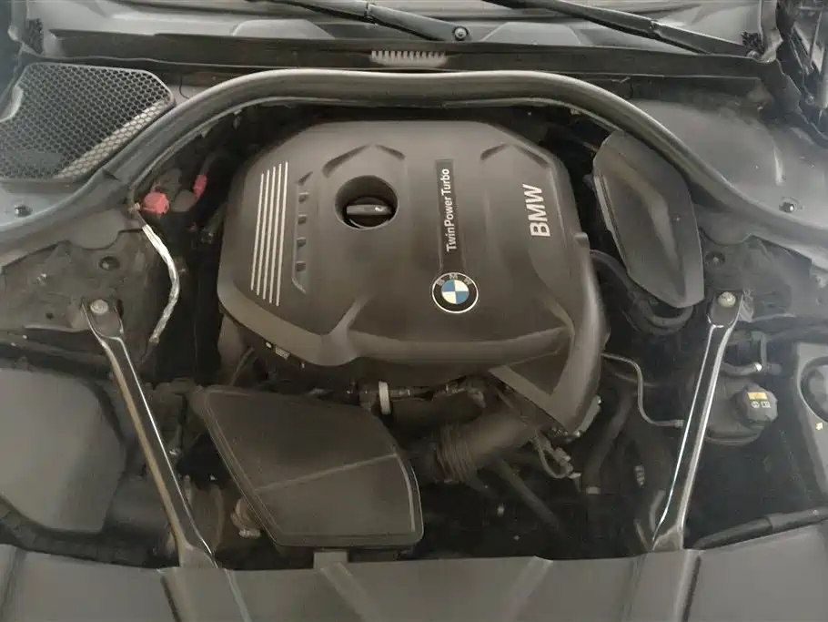 BMW 7 Series 2018 — фото 10