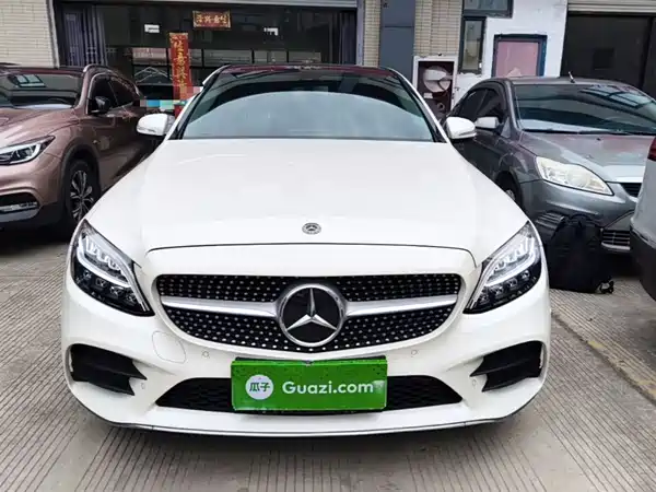 Mercedes-Benz C-Class 2020