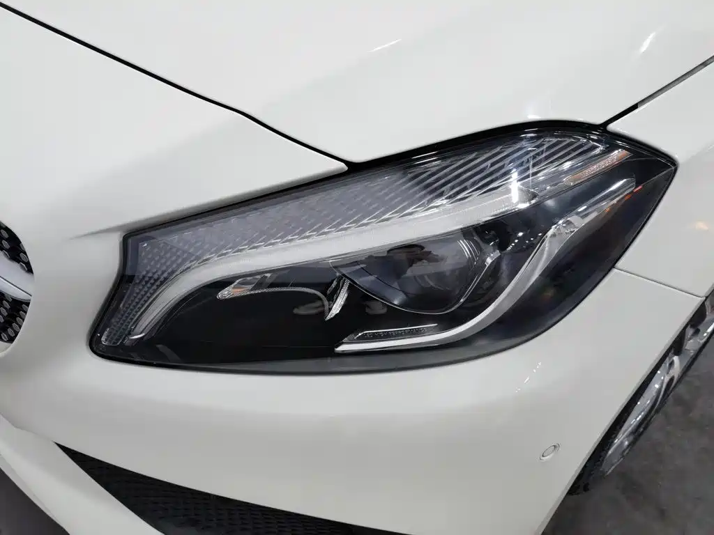 Mercedes-Benz A-Class 2018