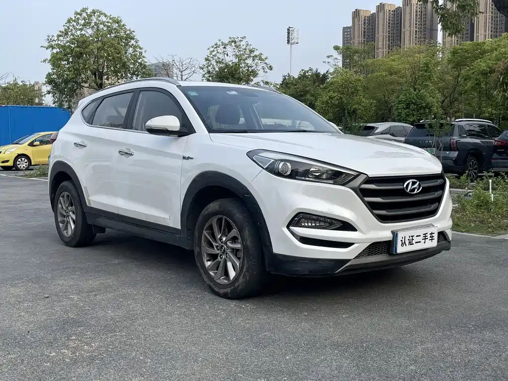 Hyundai Tucson 2016 — фото 3