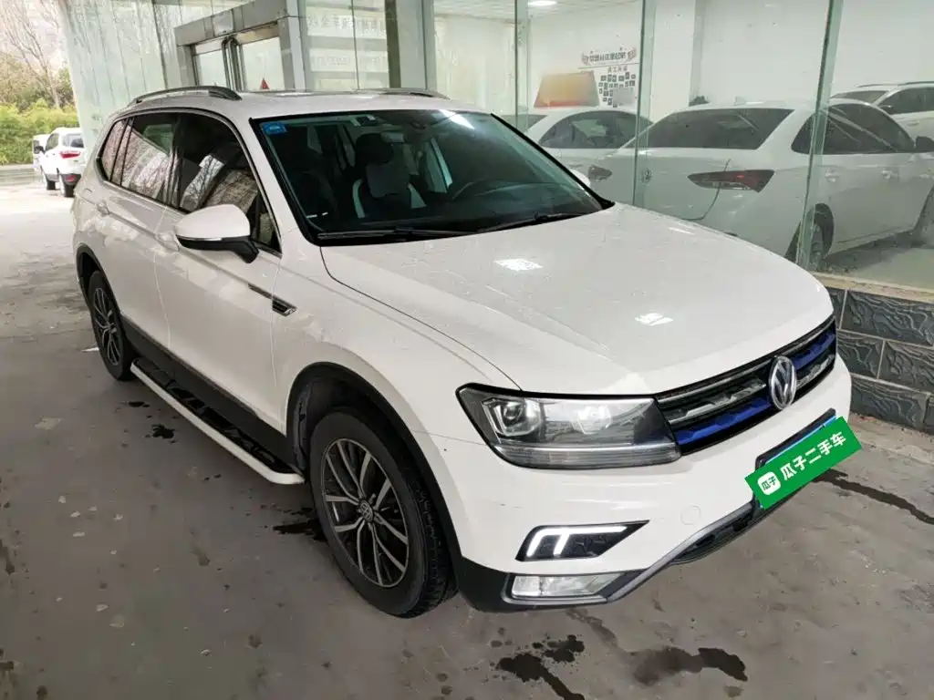 Volkswagen Tiguan L 2018 — фото 22