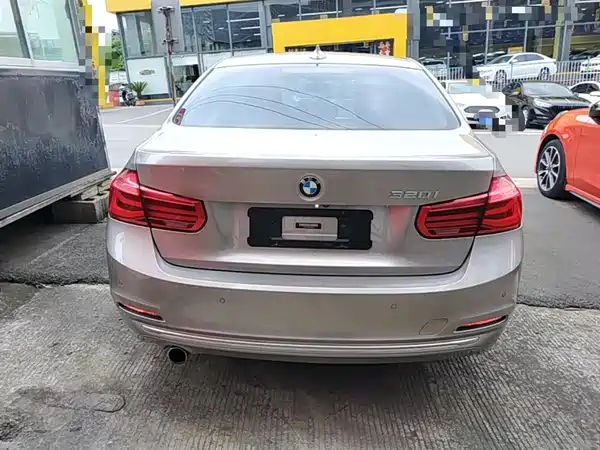 BMW 3 Series 2016