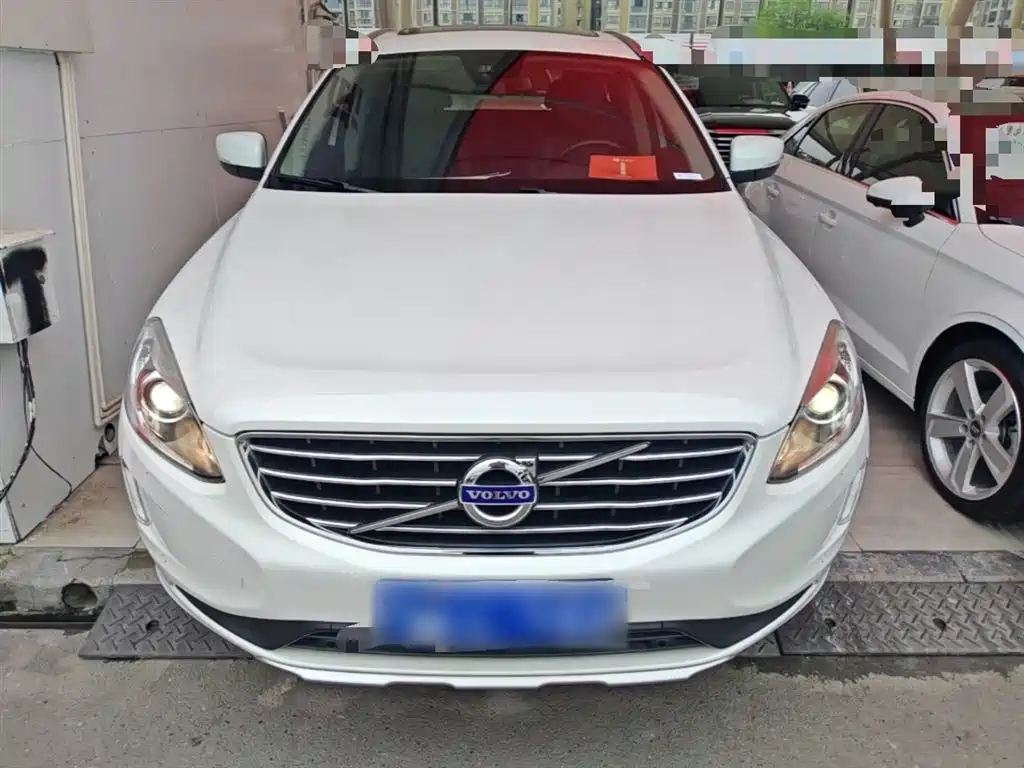 Volvo XC60 2017 — фото 3