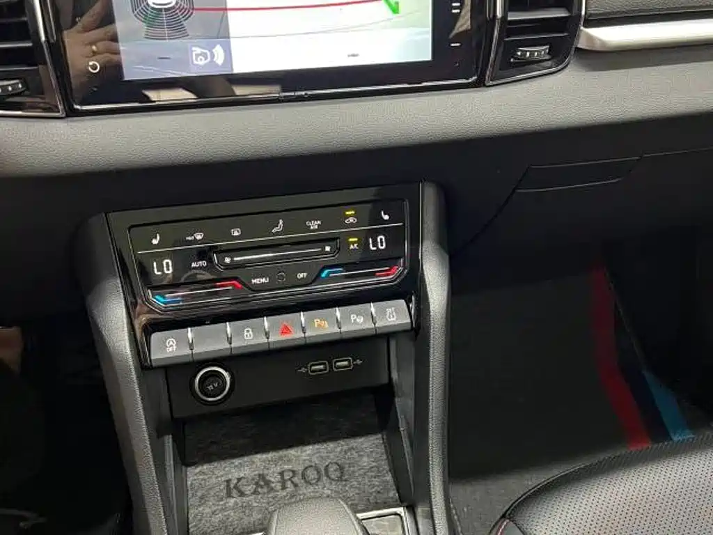 Skoda Karoq 2022 — фото 12