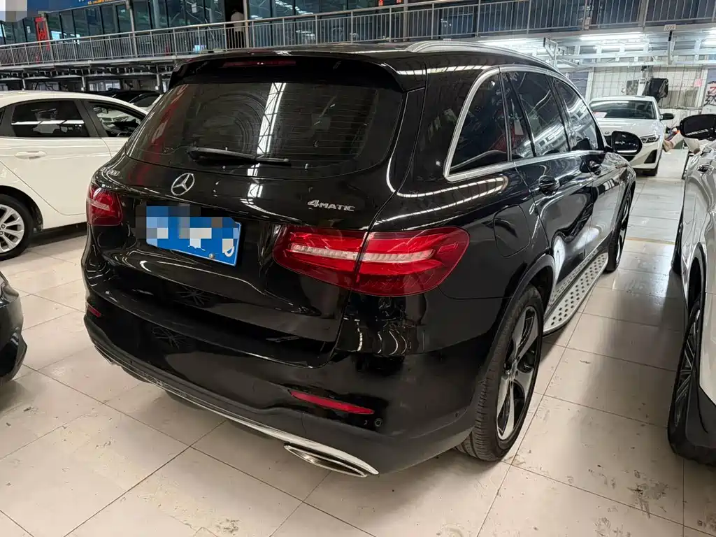 Mercedes-Benz GLC 2018 — фото 10