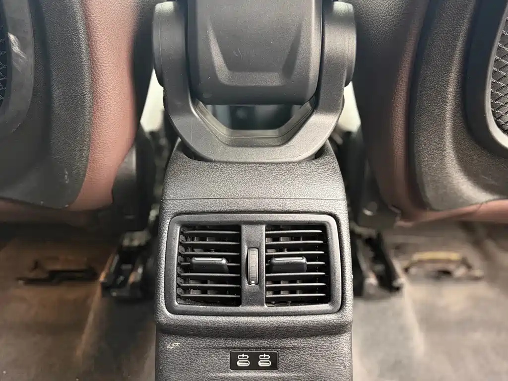 BMW X1 2020 — фото 11