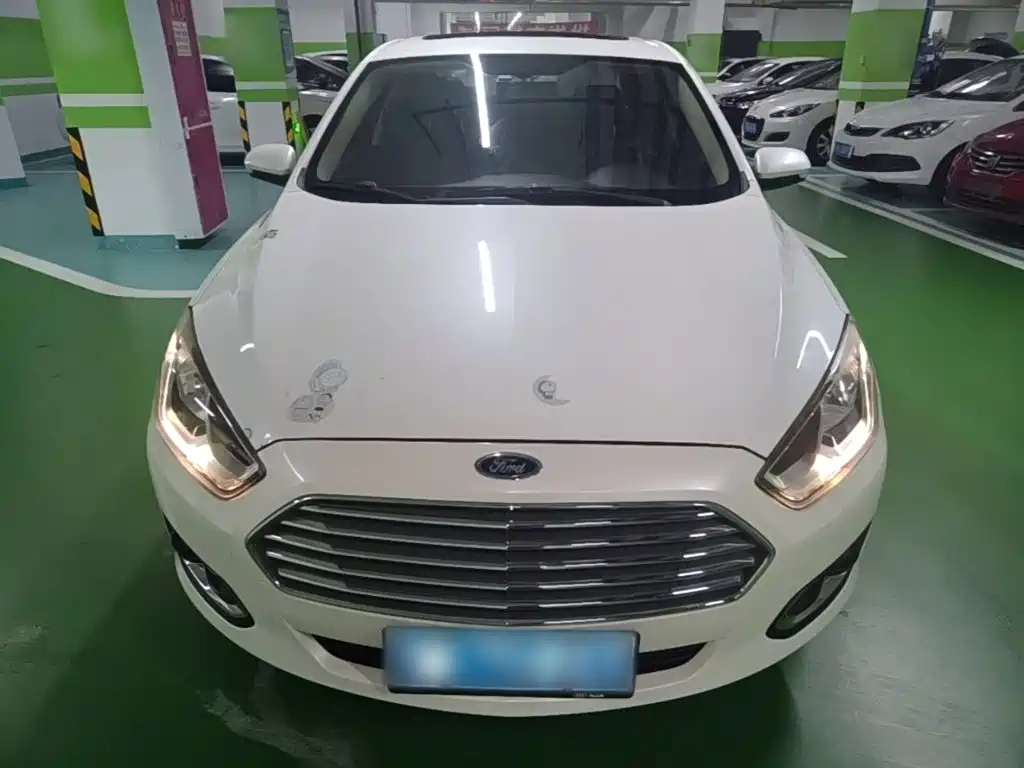 Ford Forrest 2015