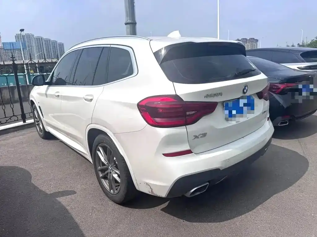 BMW X3 2021