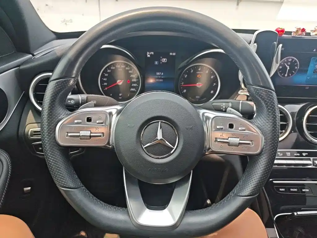 Mercedes-Benz C-Class 2019 — фото 11