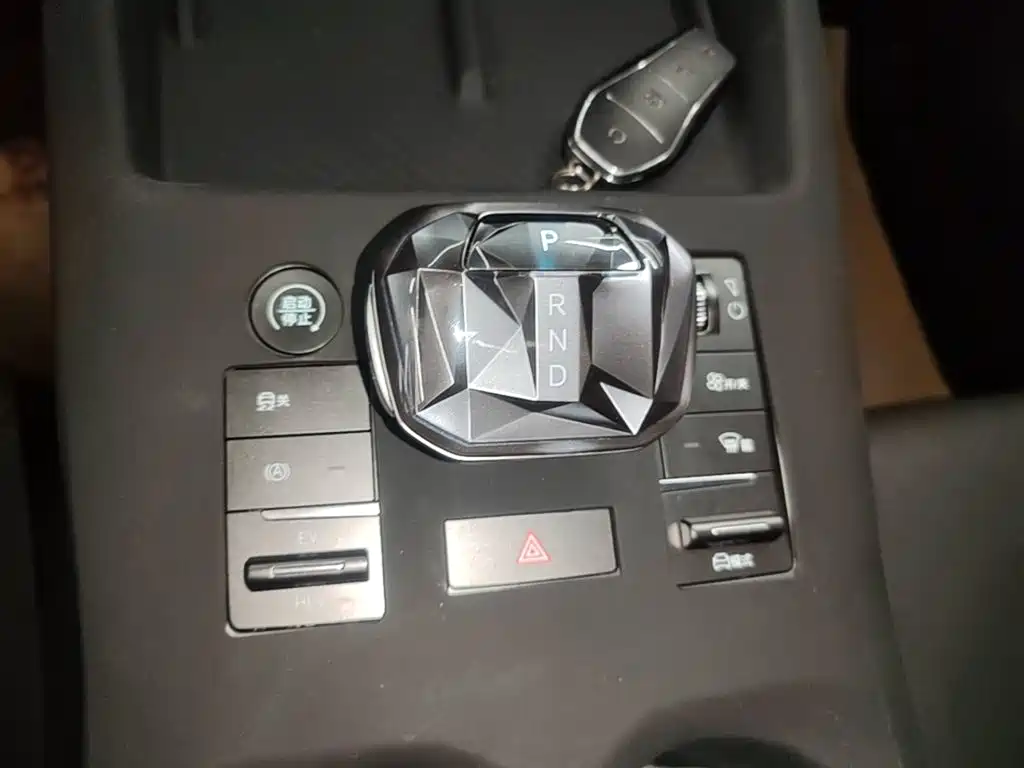 BYD Qin PLUS 2025 — фото 14