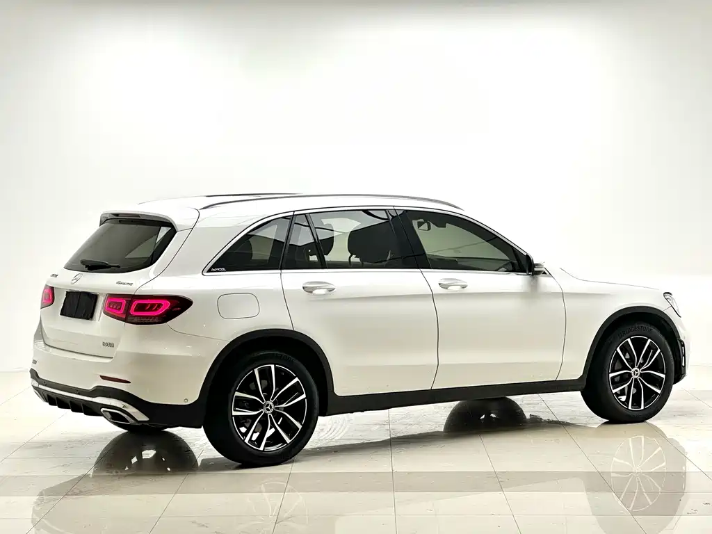 Mercedes-Benz GLC 2022 — фото 15