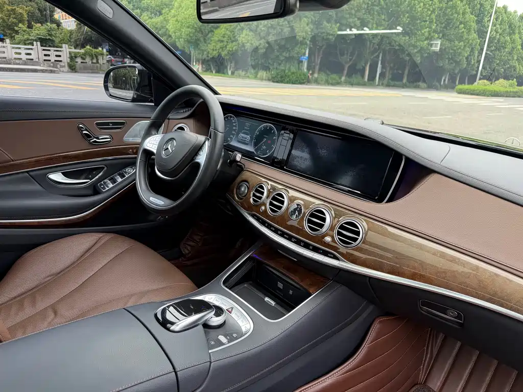 Mercedes-Benz S-Class 2017 — фото 14