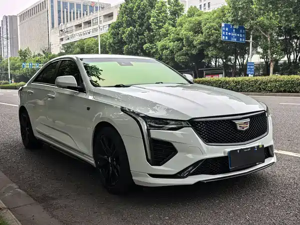 Cadillac CT4 2020