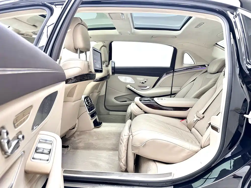 Mercedes-Benz Maybach S-Class 2015 — фото 12