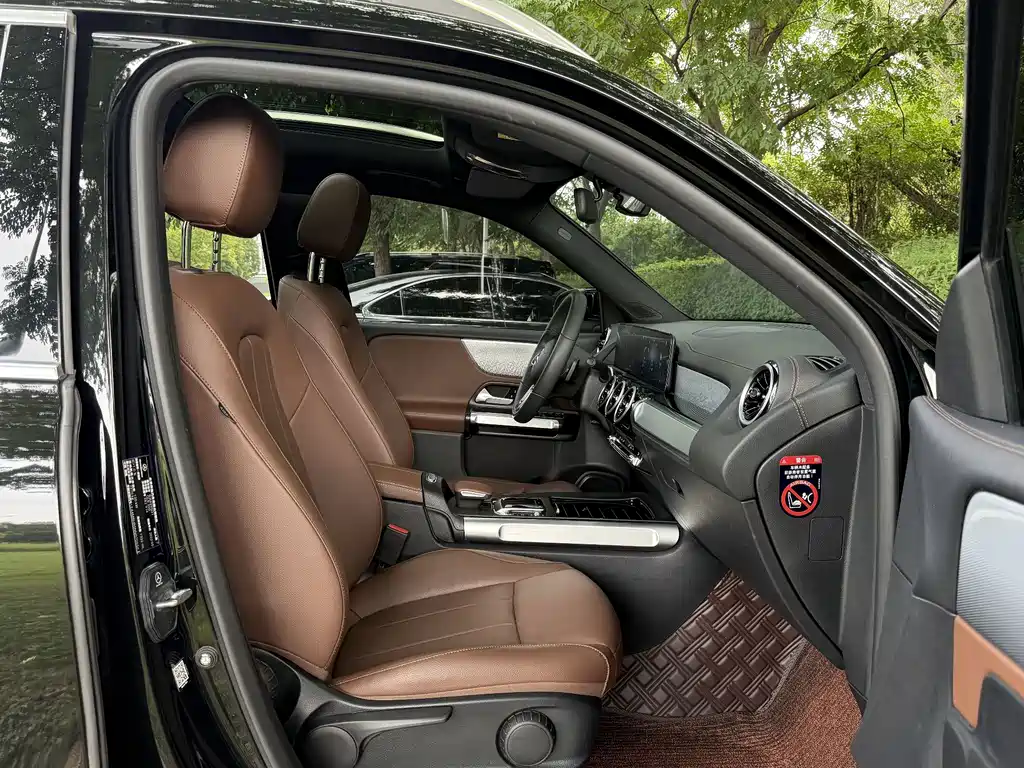 Mercedes-Benz GLB 2022 — фото 13