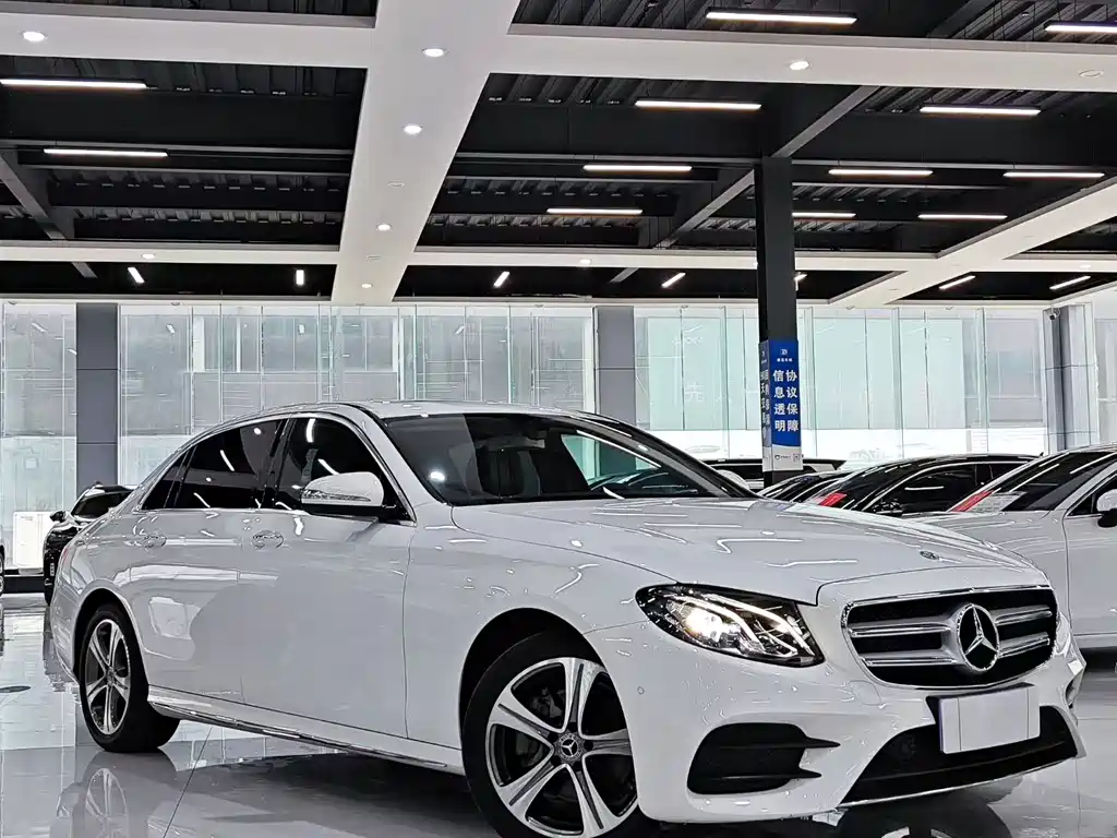 Mercedes-Benz E-Class 2019 — фото 3