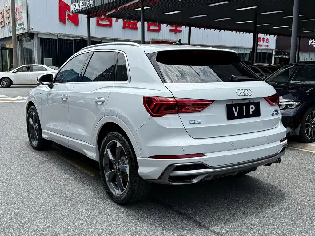 Audi Q3 2022