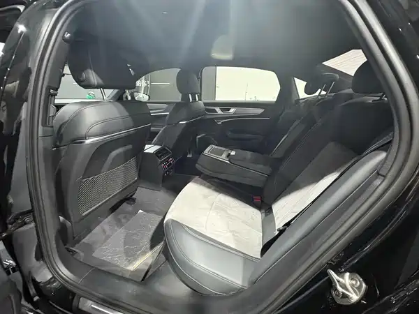 Audi A6L 2024