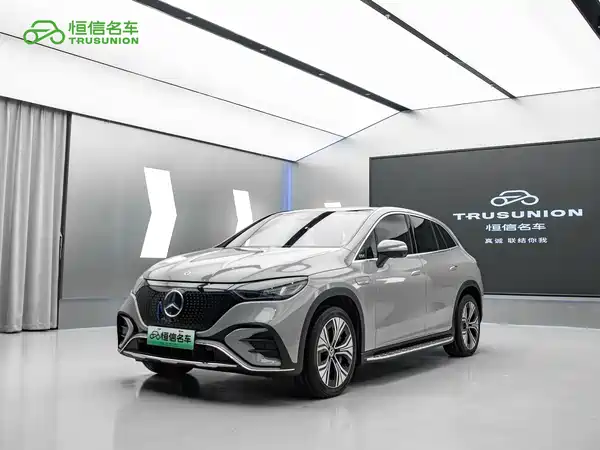 Mercedes-Benz EQE SUV 2023