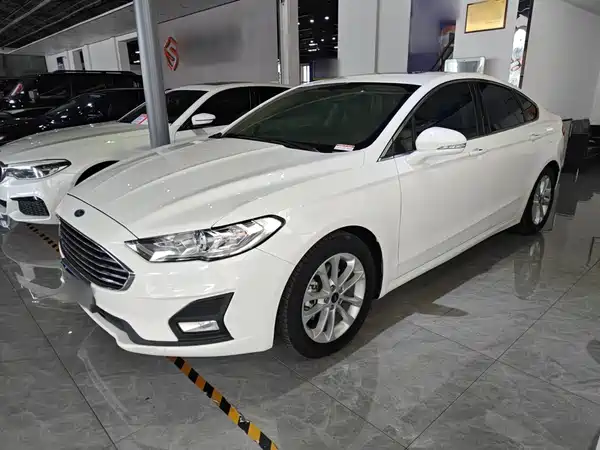 Ford Mondeo 2022