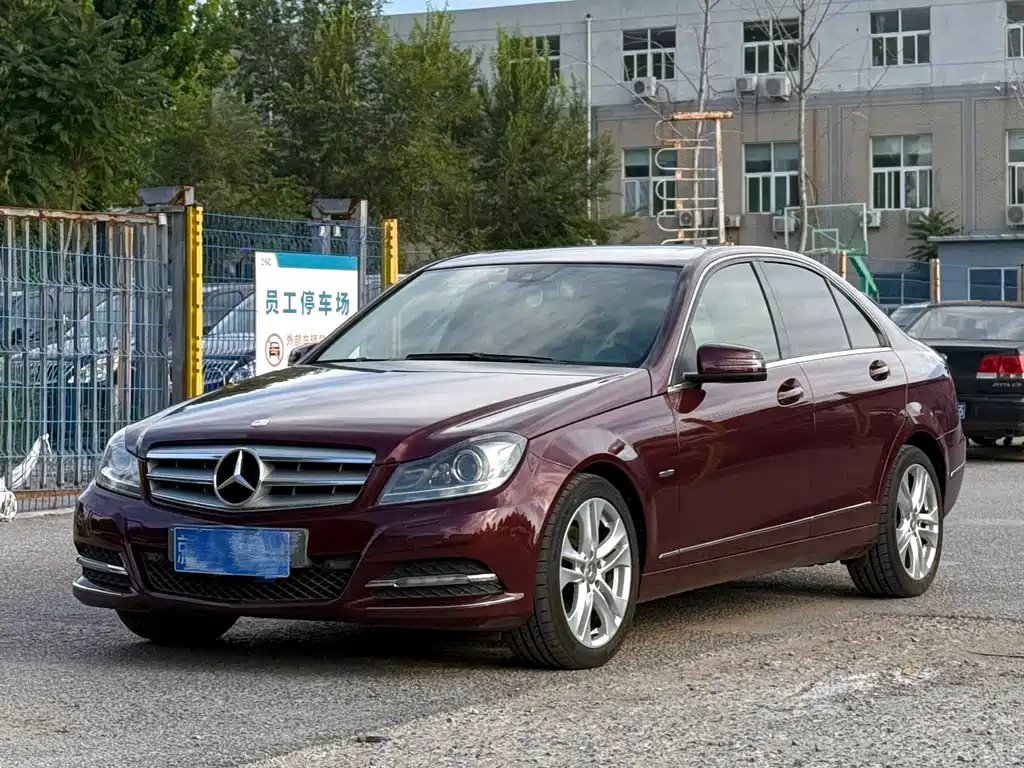 Mercedes-Benz C-Class 2012