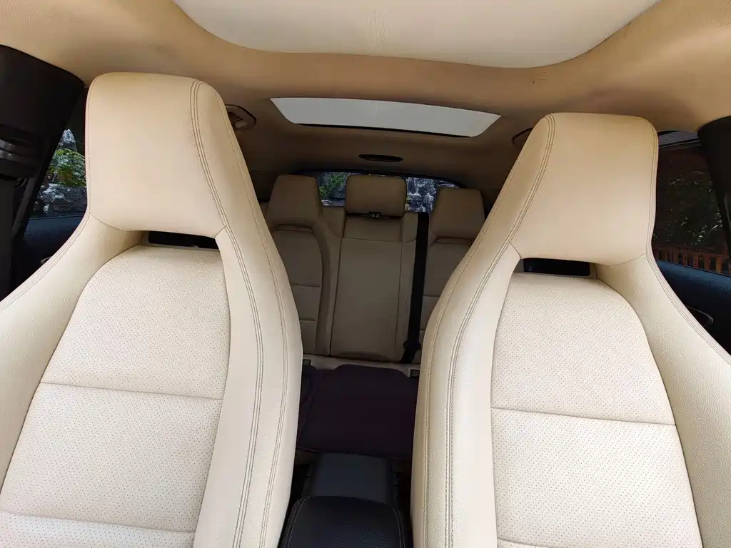 Mercedes-Benz GLA 2015 — фото 23