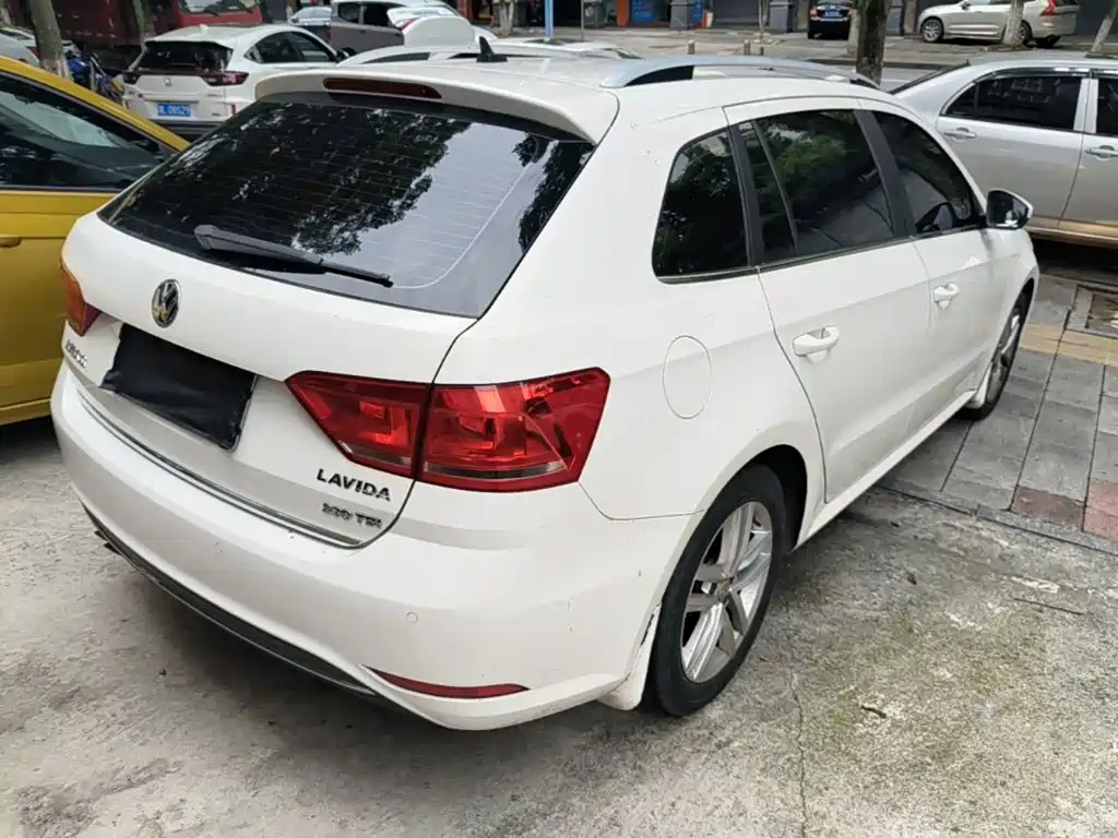 Volkswagen Gran Lavida 2018