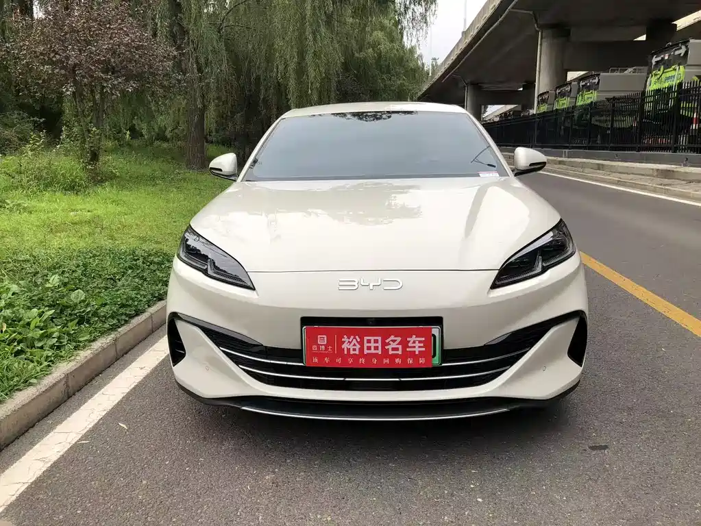 BYD Seal 06 2024