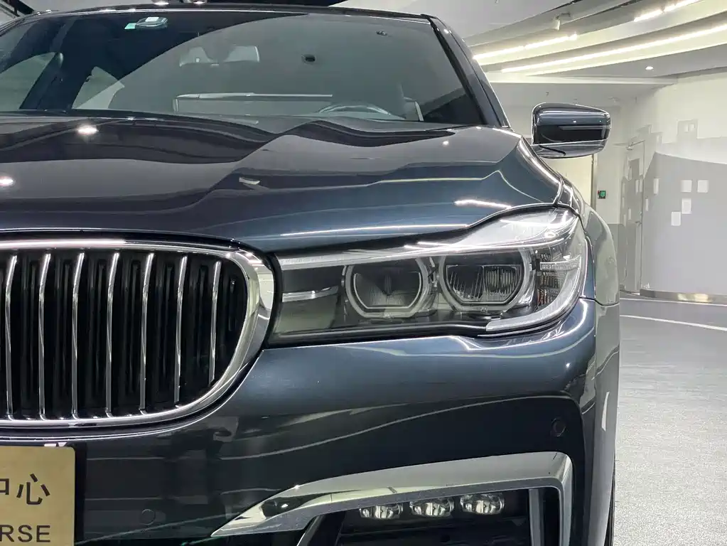 BMW 7 Series 2019 — фото 5