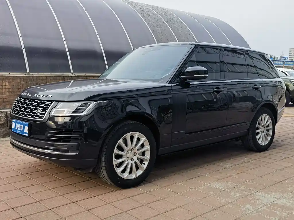 Land Rover Range Rover 2020 — фото 1