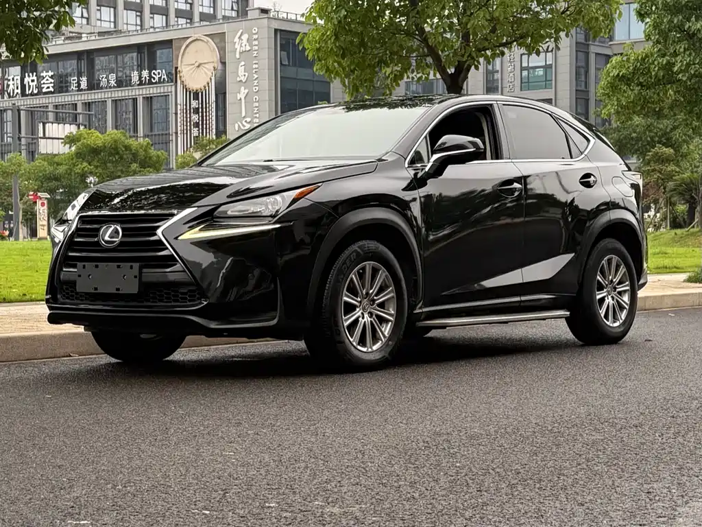 Lexus NX 2017