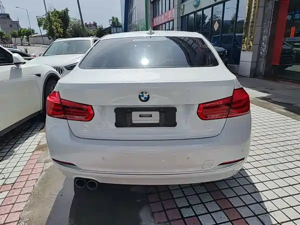 BMW 3 Series 2018