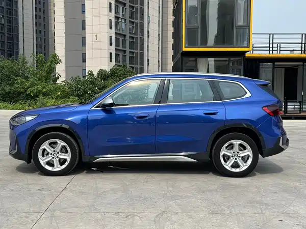 BMW X1 2023