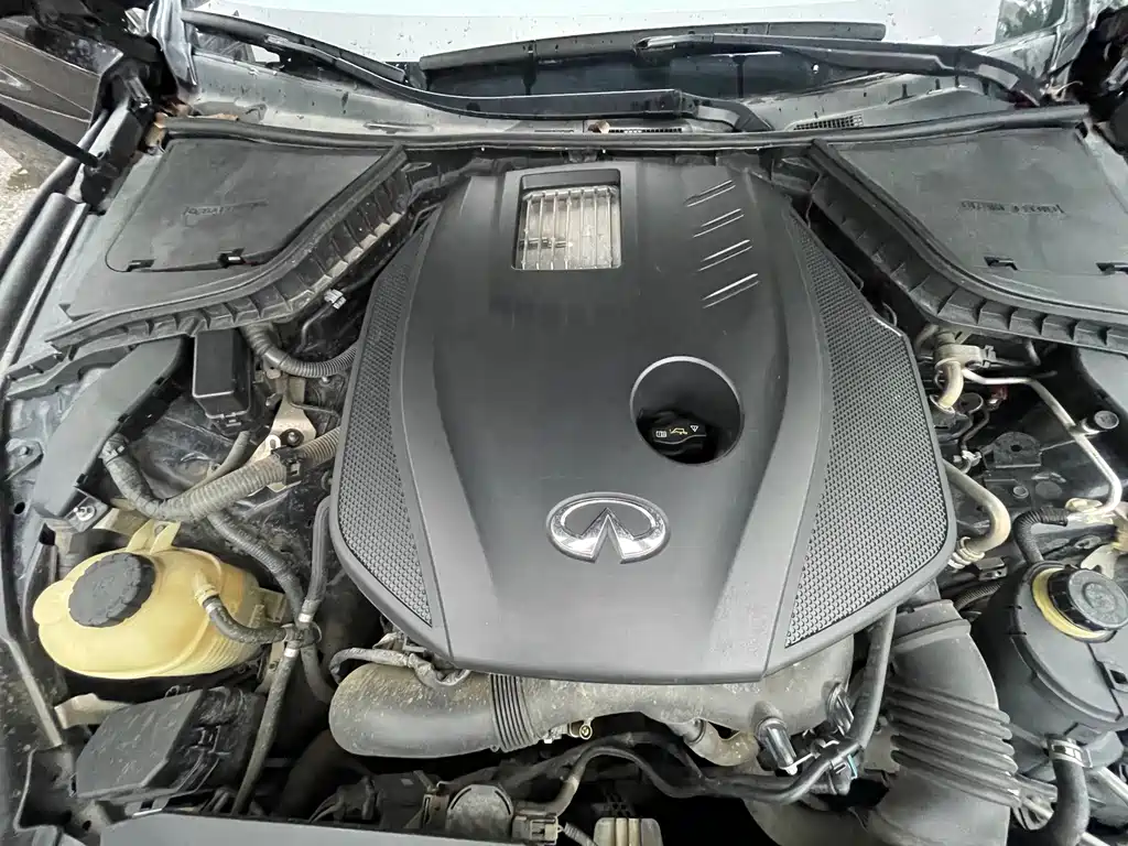 Infiniti Q50L 2018 — фото 17